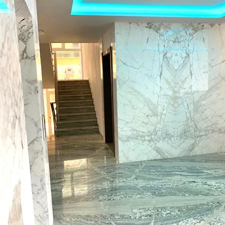 Appartement Kledi-hotel & *