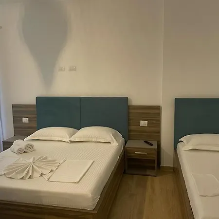 Kledi-hotel & * Shëngjin