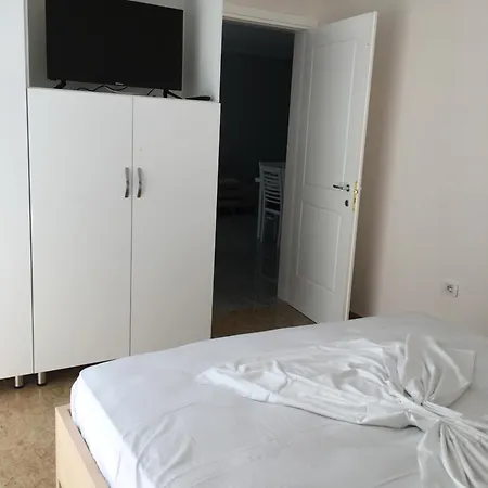 Kledi-hotel & Shëngjin