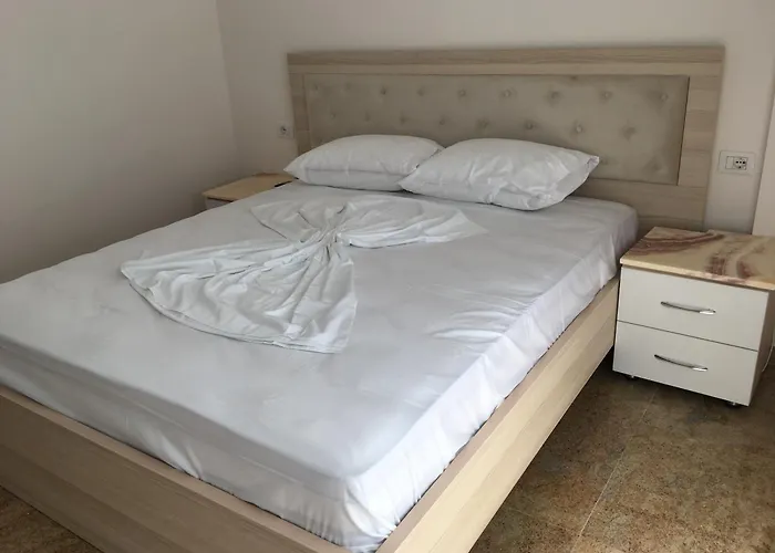 Kledi-hotel & Apartamento